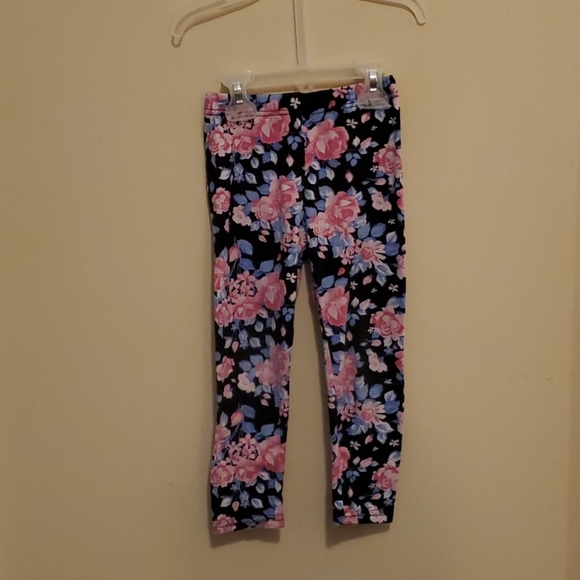 4t-5t girls  4 tops and 3 bottoms bundle sale - Picture 3 of 7